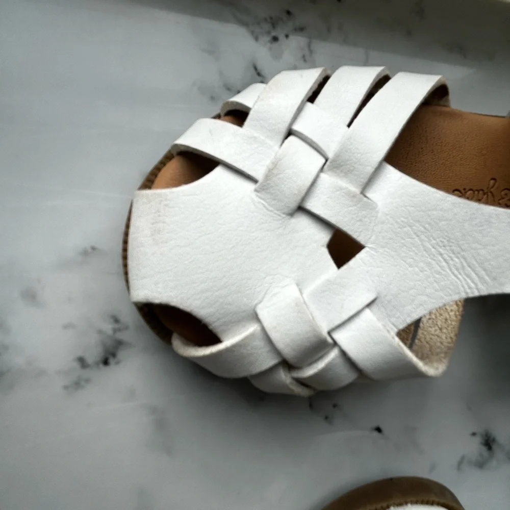 Cat & Jack White Kids Sandals